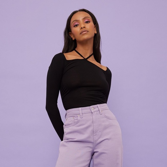 Halterneck Detail Long Sleeve Top - Picture 4 of 5